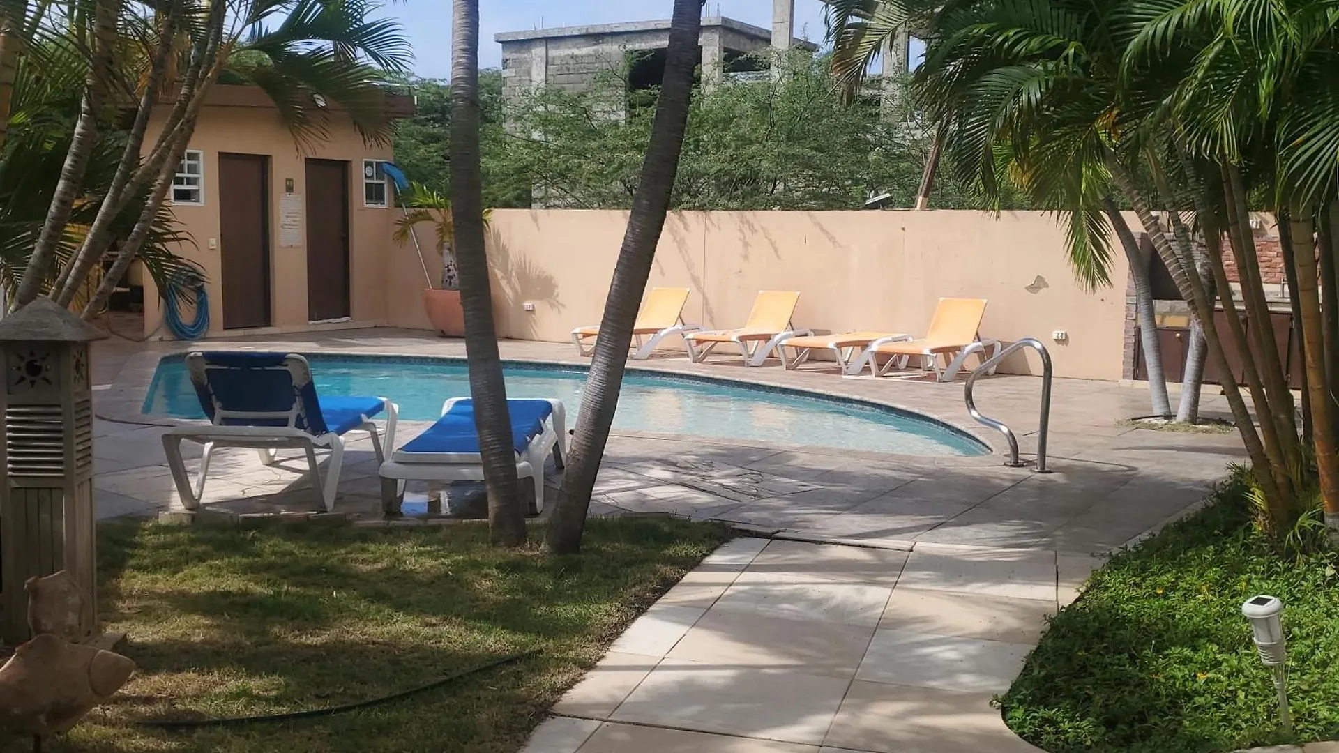 Bohemian Townhouse Palm Beach Aruba Aruba