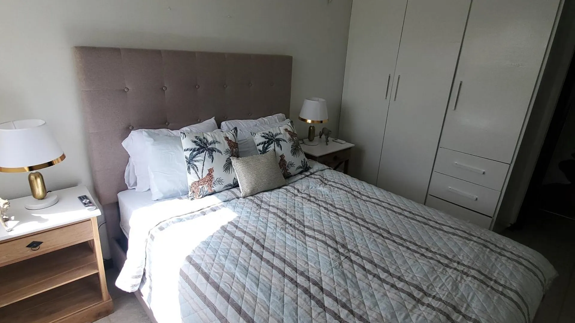 Apartment Bohemian Townhouse Palm Beach Aruba